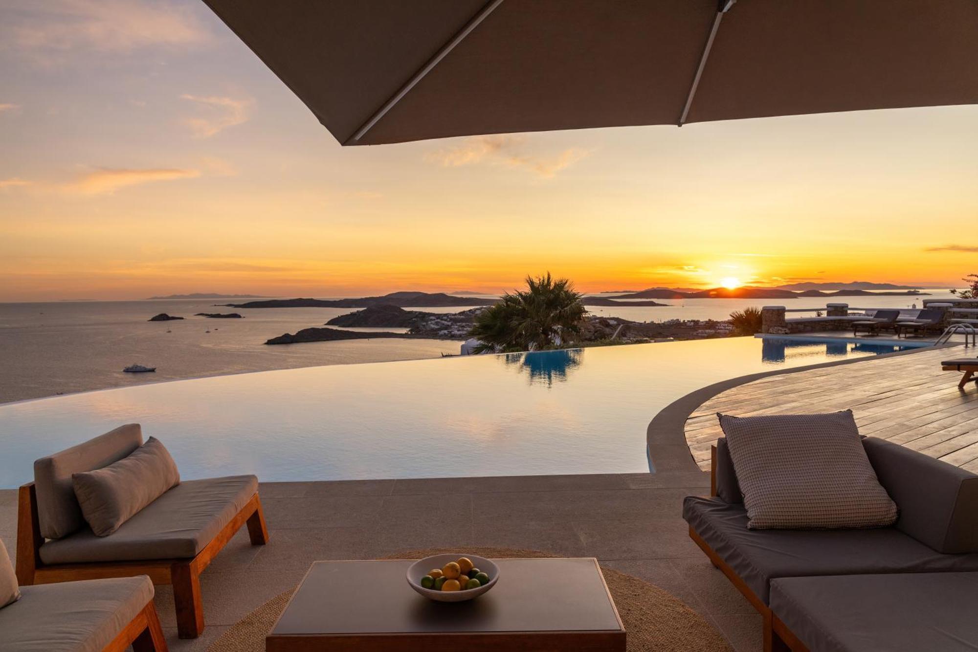 Alia Mykonos Villa *